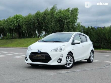 Тойота Aqua, объемом двигателя 0 л и пробегом 83 тыс. км за 11950 $, фото 1 на Automoto.ua