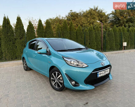 Тойота Aqua, объемом двигателя 1.5 л и пробегом 79 тыс. км за 12800 $, фото 1 на Automoto.ua