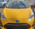 Желтый Тойота Aqua, объемом двигателя 1.5 л и пробегом 64 тыс. км за 3500 $, фото 1 на Automoto.ua