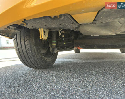 Желтый Тойота Aqua, объемом двигателя 1.5 л и пробегом 82 тыс. км за 13800 $, фото 39 на Automoto.ua