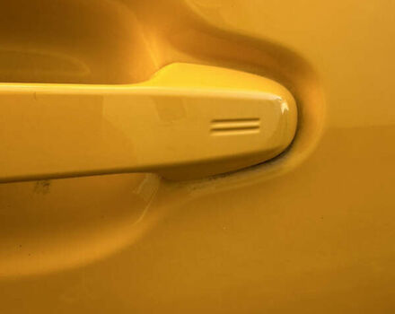 Желтый Тойота Aqua, объемом двигателя 1.5 л и пробегом 82 тыс. км за 13800 $, фото 27 на Automoto.ua