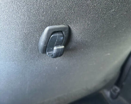 Желтый Тойота Aqua, объемом двигателя 1.5 л и пробегом 82 тыс. км за 13800 $, фото 38 на Automoto.ua