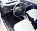 Серый Тойота Aqua, объемом двигателя 1.5 л и пробегом 117 тыс. км за 8000 $, фото 3 на Automoto.ua