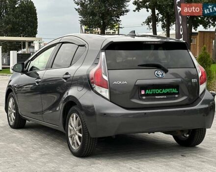 Серый Тойота Aqua, объемом двигателя 1.5 л и пробегом 94 тыс. км за 12500 $, фото 8 на Automoto.ua