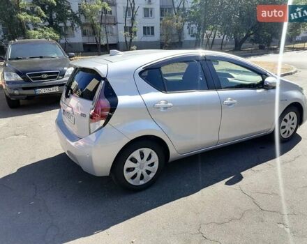 Серый Тойота Aqua, объемом двигателя 1.5 л и пробегом 87 тыс. км за 11300 $, фото 9 на Automoto.ua