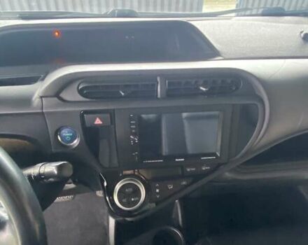 Серый Тойота Aqua, объемом двигателя 1.5 л и пробегом 107 тыс. км за 12100 $, фото 10 на Automoto.ua