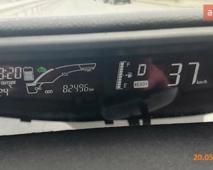 Серый Тойота Aqua, объемом двигателя 1.5 л и пробегом 87 тыс. км за 11300 $, фото 1 на Automoto.ua