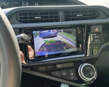 Серый Тойота Aqua, объемом двигателя 1.5 л и пробегом 87 тыс. км за 11300 $, фото 3 на Automoto.ua