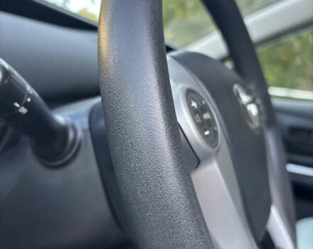 Серый Тойота Aqua, объемом двигателя 1.5 л и пробегом 88 тыс. км за 11400 $, фото 8 на Automoto.ua