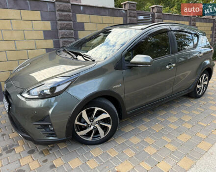 Серый Тойота Aqua, объемом двигателя 1.5 л и пробегом 57 тыс. км за 14900 $, фото 27 на Automoto.ua