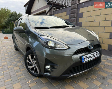 Серый Тойота Aqua, объемом двигателя 1.5 л и пробегом 57 тыс. км за 14900 $, фото 41 на Automoto.ua