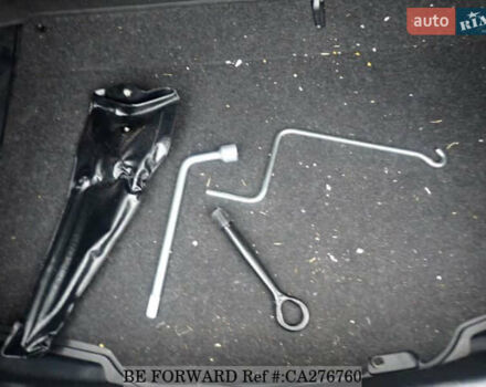 Серый Тойота Aqua, объемом двигателя 1.5 л и пробегом 90 тыс. км за 11900 $, фото 29 на Automoto.ua