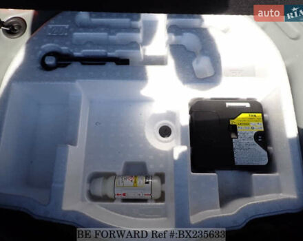 Серый Тойота Aqua, объемом двигателя 1.5 л и пробегом 47 тыс. км за 16500 $, фото 23 на Automoto.ua