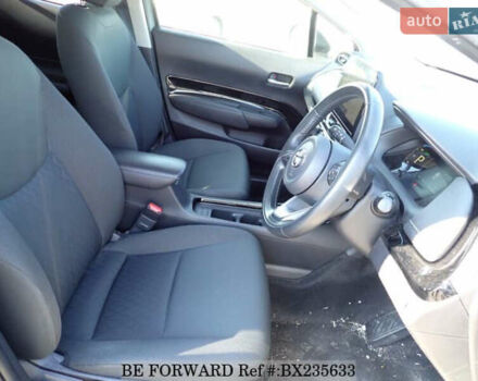 Серый Тойота Aqua, объемом двигателя 1.5 л и пробегом 47 тыс. км за 16500 $, фото 13 на Automoto.ua