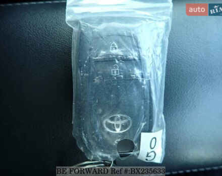 Серый Тойота Aqua, объемом двигателя 1.5 л и пробегом 47 тыс. км за 16500 $, фото 16 на Automoto.ua