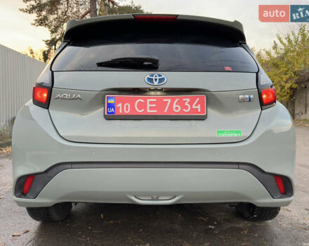 Серый Тойота Aqua, объемом двигателя 1.5 л и пробегом 58 тыс. км за 18900 $, фото 9 на Automoto.ua
