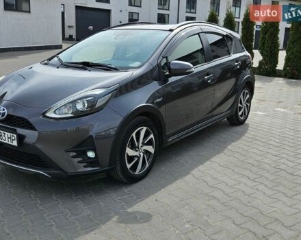 Серый Тойота Aqua, объемом двигателя 1.5 л и пробегом 78 тыс. км за 13700 $, фото 1 на Automoto.ua