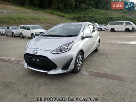 Серый Тойота Aqua, объемом двигателя 1.5 л и пробегом 90 тыс. км за 11900 $, фото 1 на Automoto.ua