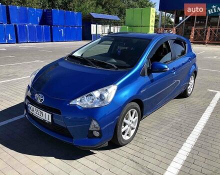 Синій Тойота Aqua, об'ємом двигуна 1.5 л та пробігом 82 тис. км за 8750 $, фото 11 на Automoto.ua