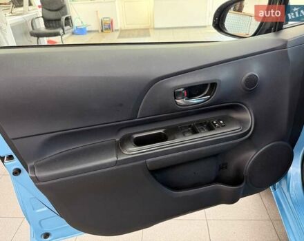 Синий Тойота Aqua, объемом двигателя 1.5 л и пробегом 84 тыс. км за 10790 $, фото 13 на Automoto.ua