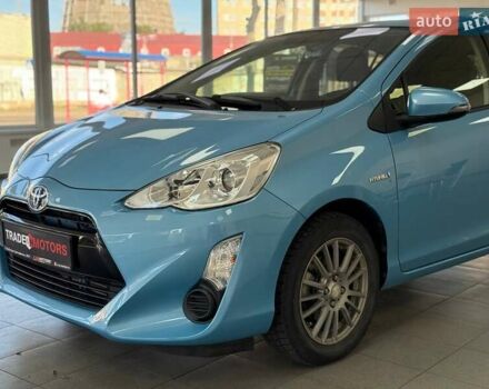 Синий Тойота Aqua, объемом двигателя 1.5 л и пробегом 84 тыс. км за 10790 $, фото 4 на Automoto.ua