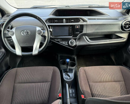 Синій Тойота Aqua, об'ємом двигуна 1.5 л та пробігом 83 тис. км за 11500 $, фото 20 на Automoto.ua