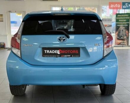 Синий Тойота Aqua, объемом двигателя 1.5 л и пробегом 84 тыс. км за 10790 $, фото 9 на Automoto.ua