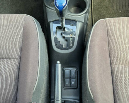 Синій Тойота Aqua, об'ємом двигуна 1.5 л та пробігом 83 тис. км за 11500 $, фото 22 на Automoto.ua