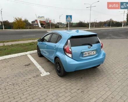 Синий Тойота Aqua, объемом двигателя 1.5 л и пробегом 112 тыс. км за 10500 $, фото 4 на Automoto.ua