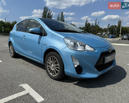 Синій Тойота Aqua, об'ємом двигуна 1.5 л та пробігом 83 тис. км за 11500 $, фото 1 на Automoto.ua
