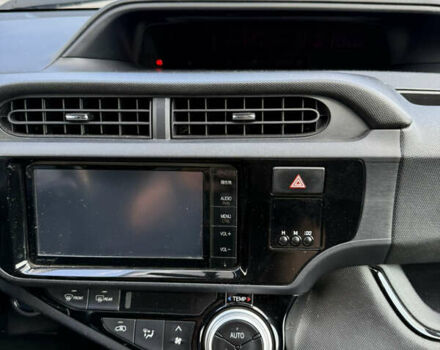 Синій Тойота Aqua, об'ємом двигуна 1.5 л та пробігом 83 тис. км за 11500 $, фото 21 на Automoto.ua