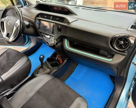 Синий Тойота Aqua, объемом двигателя 1.5 л и пробегом 112 тыс. км за 10500 $, фото 3 на Automoto.ua