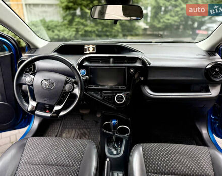 Синий Тойота Aqua, объемом двигателя 1.5 л и пробегом 52 тыс. км за 13500 $, фото 12 на Automoto.ua