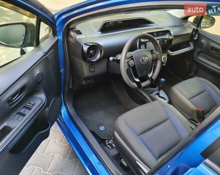 Синий Тойота Aqua, объемом двигателя 1.5 л и пробегом 70 тыс. км за 11900 $, фото 8 на Automoto.ua