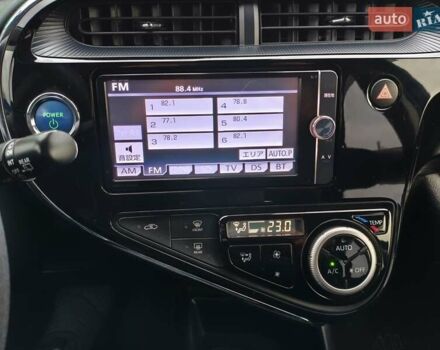 Синий Тойота Aqua, объемом двигателя 1.5 л и пробегом 77 тыс. км за 12500 $, фото 26 на Automoto.ua