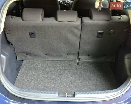 Синий Тойота Aqua, объемом двигателя 1.5 л и пробегом 76 тыс. км за 12799 $, фото 6 на Automoto.ua