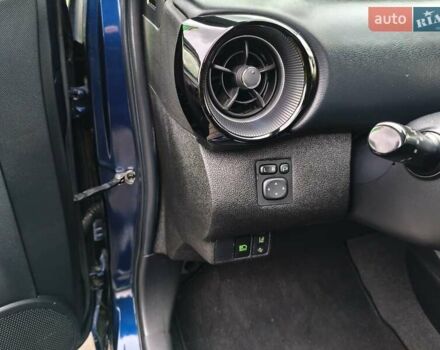 Синий Тойота Aqua, объемом двигателя 1.5 л и пробегом 77 тыс. км за 12500 $, фото 21 на Automoto.ua