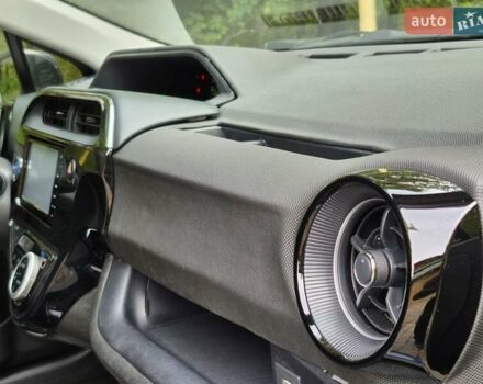 Синий Тойота Aqua, объемом двигателя 1.5 л и пробегом 76 тыс. км за 12799 $, фото 24 на Automoto.ua