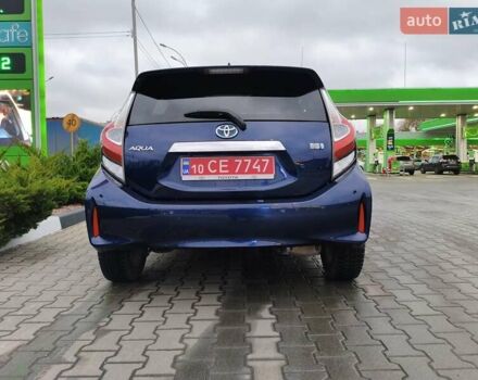 Синий Тойота Aqua, объемом двигателя 1.5 л и пробегом 77 тыс. км за 12500 $, фото 6 на Automoto.ua