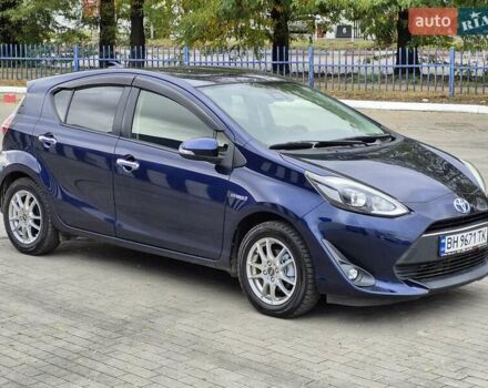 Синий Тойота Aqua, объемом двигателя 1.5 л и пробегом 76 тыс. км за 12799 $, фото 1 на Automoto.ua