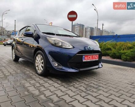 Синий Тойота Aqua, объемом двигателя 1.5 л и пробегом 77 тыс. км за 12500 $, фото 1 на Automoto.ua