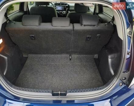 Синий Тойота Aqua, объемом двигателя 1.5 л и пробегом 77 тыс. км за 12500 $, фото 17 на Automoto.ua