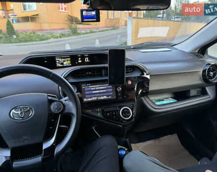 Синій Тойота Aqua, об'ємом двигуна 1.5 л та пробігом 83 тис. км за 11500 $, фото 9 на Automoto.ua