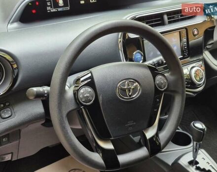 Синий Тойота Aqua, объемом двигателя 1.5 л и пробегом 76 тыс. км за 12799 $, фото 45 на Automoto.ua