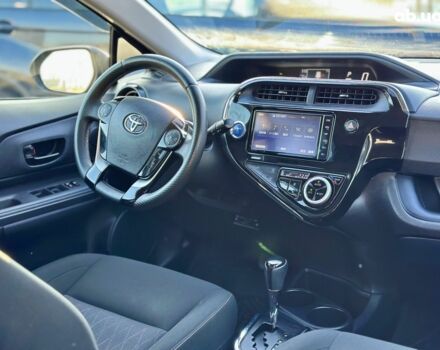 Синий Тойота Aqua, объемом двигателя 0 л и пробегом 53 тыс. км за 13700 $, фото 12 на Automoto.ua