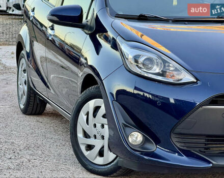 Синий Тойота Aqua, объемом двигателя 1.5 л и пробегом 81 тыс. км за 12000 $, фото 66 на Automoto.ua