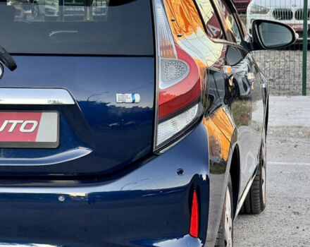 Синий Тойота Aqua, объемом двигателя 1.5 л и пробегом 81 тыс. км за 12000 $, фото 80 на Automoto.ua