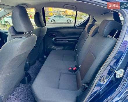 Синий Тойота Aqua, объемом двигателя 1.5 л и пробегом 81 тыс. км за 12000 $, фото 27 на Automoto.ua