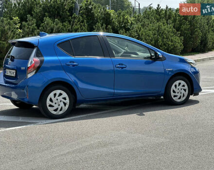 Синий Тойота Aqua, объемом двигателя 1.5 л и пробегом 65 тыс. км за 12500 $, фото 9 на Automoto.ua