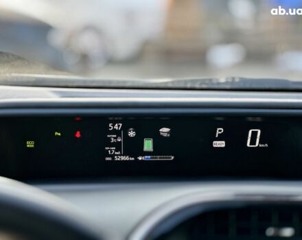 Синий Тойота Aqua, объемом двигателя 0 л и пробегом 53 тыс. км за 13700 $, фото 15 на Automoto.ua